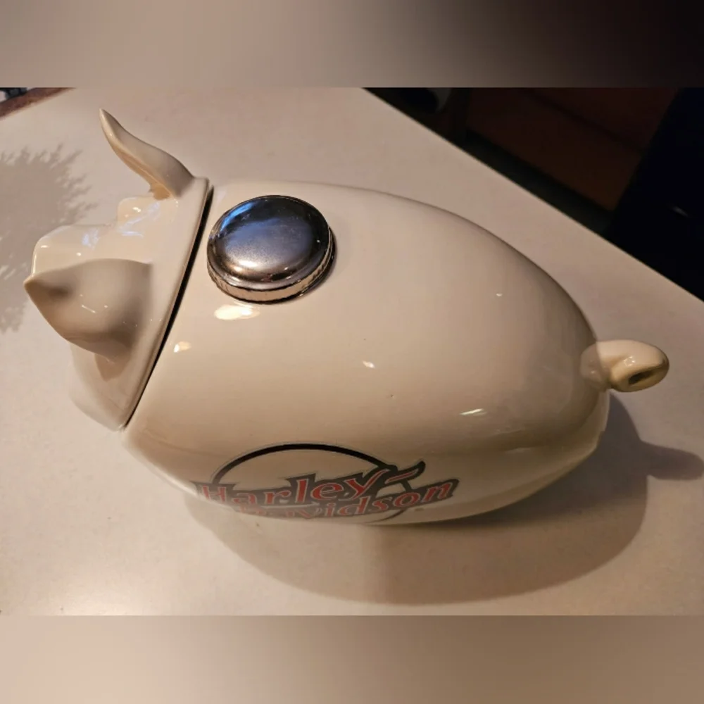 Vintage RARE 1984 Harley Davidson HOG Cookie Jar. In Excellent Like New Conditio - Picture 5 of 6